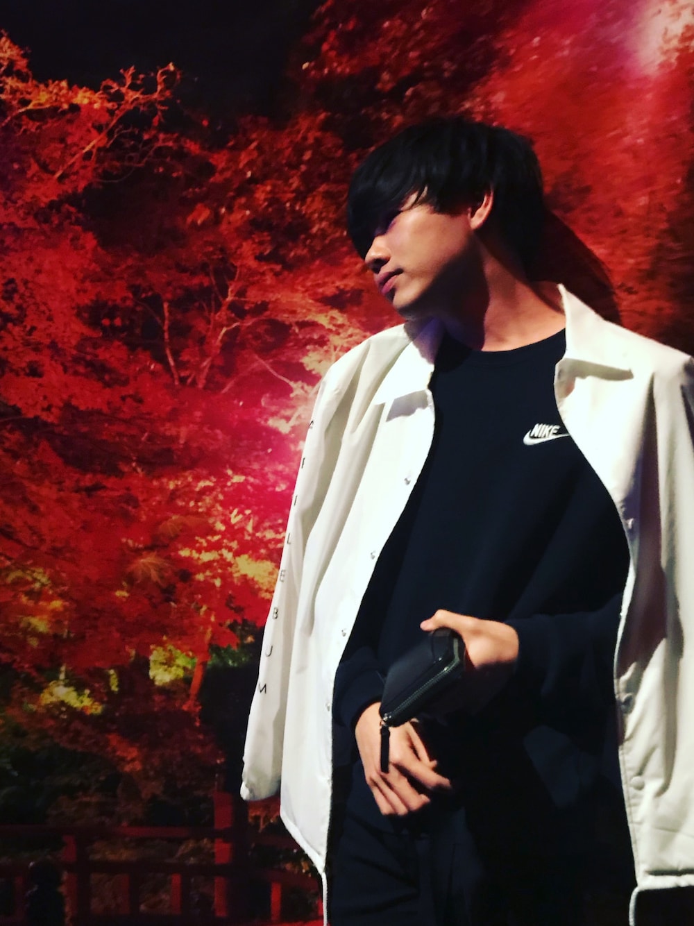 「ストリート、APPLEBUM、NIKE、adidas」｜「APPLEBUMの"Basketball Court" Coach Jacket（ナイロンジャケット、ホワイト系）」を使った、ぽこたろうさん（メンズ・170cm）の冬コーディネートの1枚目の写真