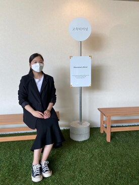 「GOGOSING（ゴゴシング）のアイテム（ジャケット/アウター）」を使った、히토미 (Hitomi)さん（レディース・153cm）の春コーディネート
