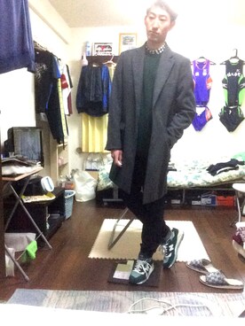 「417 EDIFICE（フォーワンセブンエディフィス）のアイテム（チェスターコート）」を使った、T.HRSWさん（メンズ・170cm）の冬コーディネート