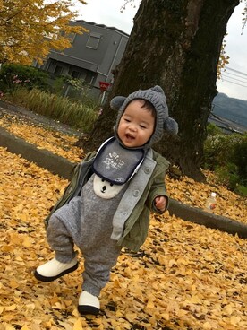 「イチョウ並木」｜「アイテム（オールインワン・サロペット）」を使った、ryumacodeさん（キッズ・70cm）の秋コーディネート