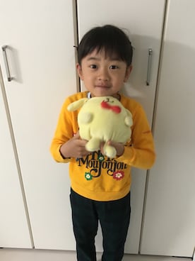 「Moujonjon（ムージョンジョン）のアイテム（スウェット）」を使った、yuyu+a-chiさん（キッズ・110cm）の春コーディネート
