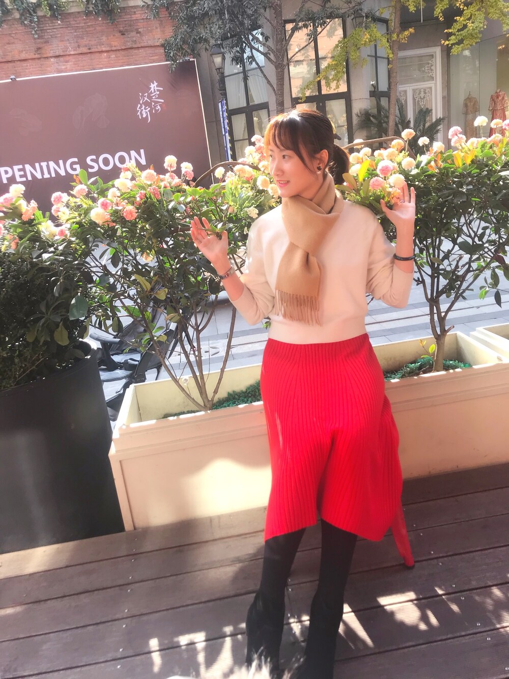 「优衣库のアイテム（ニット/セーター、ホワイト系）」を使った、gssstcさん（レディース・169cm）の夏コーディネートの1枚目の写真