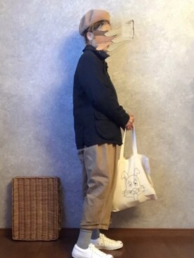 「YAECA」｜「アイテム（その他アウター）」を使った、なお なお。さん（レディース・159cm）の秋コーディネート