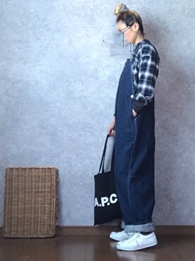「ジャックパーセル」｜「アイテム（オールインワン・サロペット）」を使った、なお なお。さん（レディース・159cm）の春コーディネート