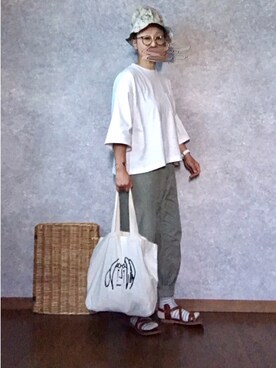 「ROBERTA SETTELS（ロベルタセッタ）のアイテム（シューズ）」を使った、なお なお。さん（レディース・159cm）の春コーディネート