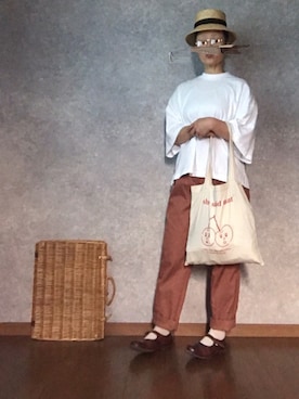 「BERRETTA（ベルレッタ）のアイテム」を使った、なお なお。さん（レディース・159cm）の春コーディネート