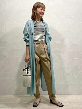 「トゥモローランド」｜「アイテム（チノパンツ）」を使った、TOMORROWLAND SHOP WOMENさん（レディース・163cm）の春コーディネート