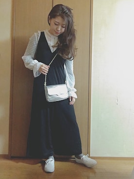 「シフォンブラウス」｜「アイテム（つなぎ/オールインワン）」を使った、maminさん（レディース・152cm）の冬コーディネート