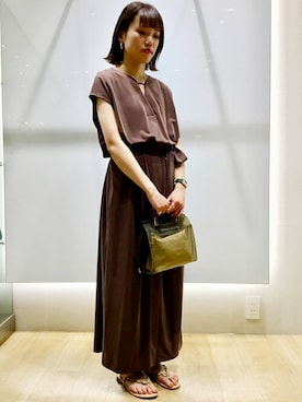 「KIWI」｜伊藤さん（レディース・156cm）の夏コーディネート