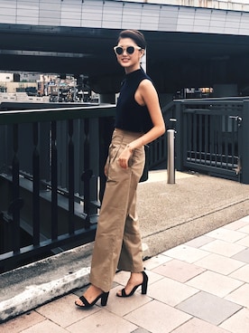 「アイテム（サングラス）」を使った、K A R E Nさん（レディース・167cm）の秋コーディネート