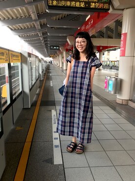 「0_1（リンイー）のアイテム」を使った、yenさん（レディース・155cm）の冬コーディネート