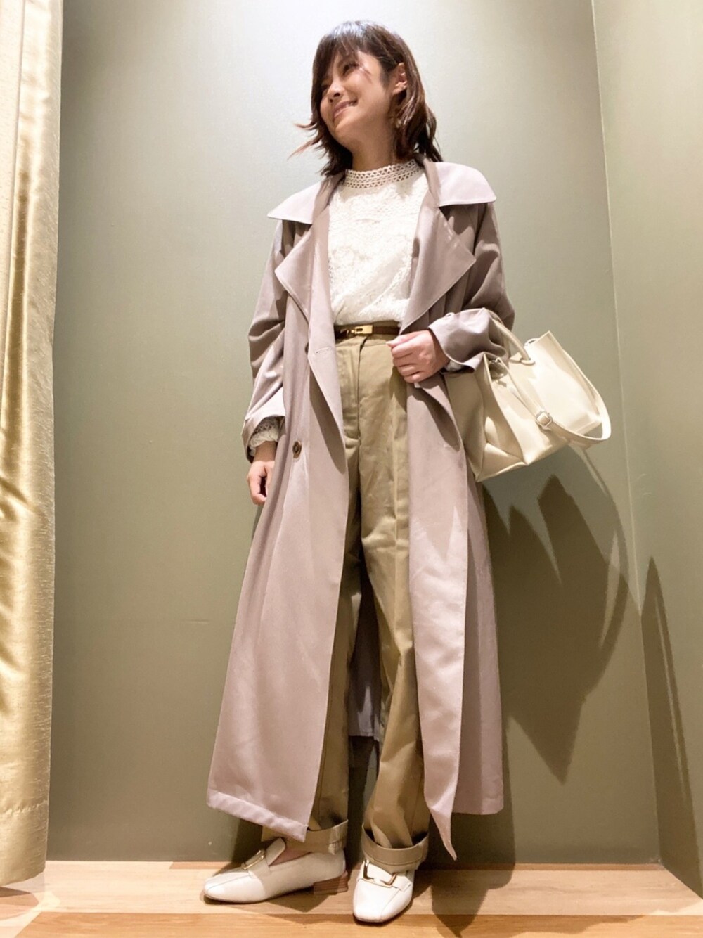 「休日スタイル、大人カジュアル、オトナ女子、おしゃれさんと繋がりたい、春カラー、キレイめカジュアル、大人ガーリー、春アウター、休日コーデ、Green Parks」｜「うしろのアイテム（その他、その他）」を使った、mocho❤︎❤︎さん（レディース・156cm）の春コーディネートの1枚目の写真