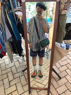 「TOMMY（トミー）のアイテム（パンツ）」を使った、林侯さん（メンズ・166cm）の春コーディネート