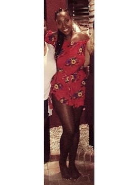 「Lulus（-）のアイテム（シューズ）」を使った、Asharhriさん（レディース・178cm）の春コーディネート