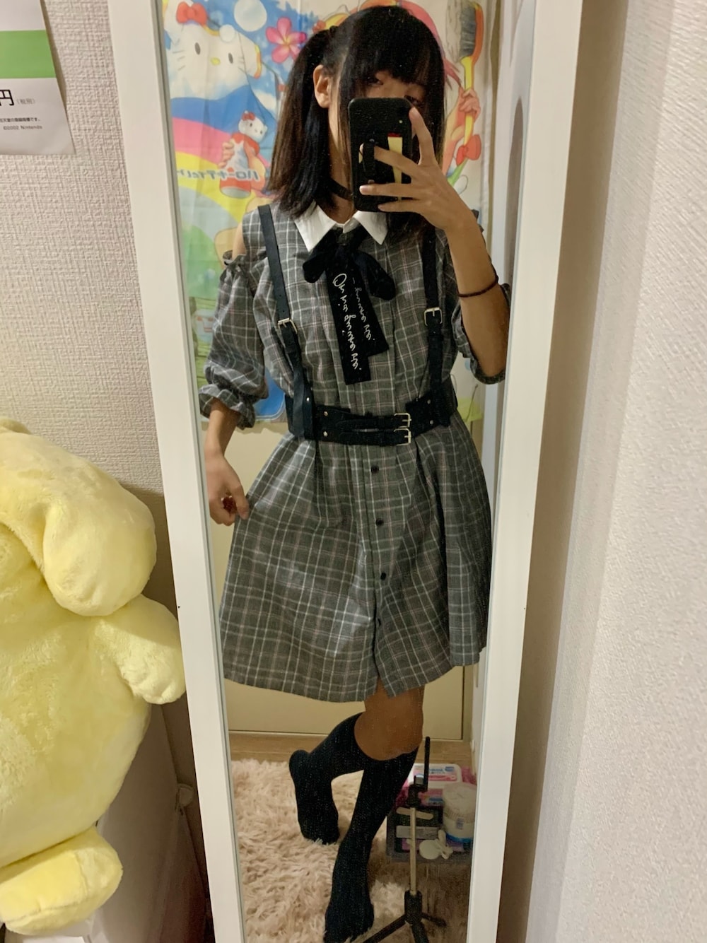 「アベイル」｜「Availのアイテム（ワンピース/ドレス、グレー系）」を使った、その辺にたまにいるさん（レディース・158cm）の秋コーディネートの1枚目の写真