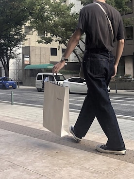 「AURALEE」｜けんじさん（メンズ・162cm）の夏コーディネート