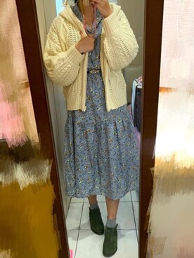 「apres jour（アプレジュール）の【大きいサイズ】小花開襟ワンピース【ZOZOTOWN限定アイテム】（ワンピース、ブルー系）」を使った、アンナさん（レディース・162cm）の冬コーディネート