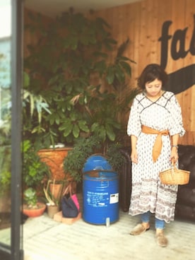 「エスニック」｜「アイテム（スリッポン）」を使った、HARUKAさん（レディース・158cm）の夏コーディネート