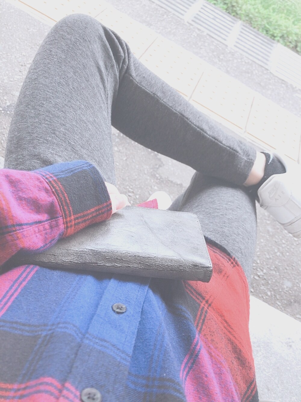 「GUのアイテム（ポロシャツ、レッド系）」を使った、Rさん（メンズ・160cm）の春コーディネートの1枚目の写真