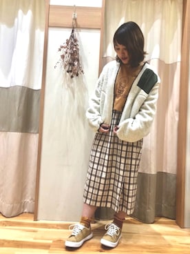 「Samansa Mos2 blue（サマンサモスモスブルー）のアイテム（スニーカー）」を使った、yumina🌳さん（レディース・152cm）の秋コーディネート