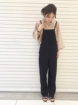 「アパートバイローリーズ」｜「アイテム（オールインワン・サロペット）」を使った、ゆいぴさん（レディース・154cm）の春コーディネート