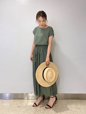 「アパートバイローリーズ」｜「アイテム（帽子）」を使った、ゆいぴさん（レディース・153cm）の夏コーディネート