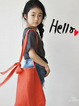「kid-keiのアイテム（Tシャツ/カットソー、グレー系）」を使った、kid-keiさん（キッズ）の春コーディネート