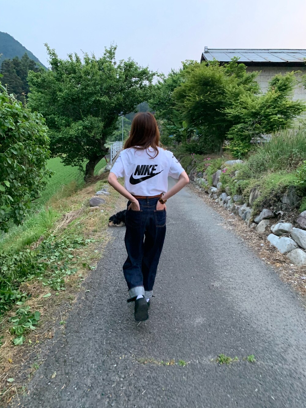 「Gildan、NIKE、TOMORROWLAND、moussy、YOSUKE」｜「GILDANのアイテム（Tシャツ/カットソー、ホワイト系）」を使った、たつたろ【相互フォロー】さん（レディース・158cm）の夏コーディネートの1枚目の写真