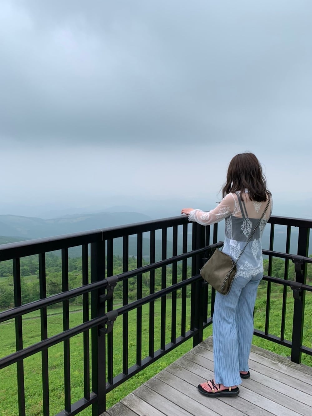 「日光、テバ、サンダル」｜「日光のアイテム（その他、ブルー系）」を使った、たつたろ【相互フォロー】さん（レディース・160cm）の夏コーディネートの1枚目の写真