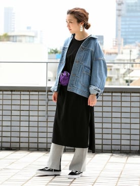 デニムジャケットを使った 秋冬新作 のレディース人気ファッションコーディネート Wear