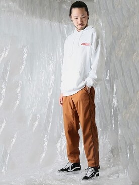 「JERZEES（ジャージーズ）のアイテム」を使った、KAZUさんさん（メンズ・179cm）の冬コーディネート