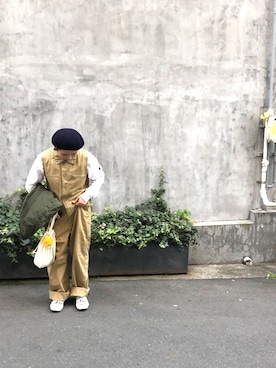 「アイテム（つなぎ/オールインワン、ベージュ系）」を使った、まおもんさん（レディース・147cm）の春コーディネート