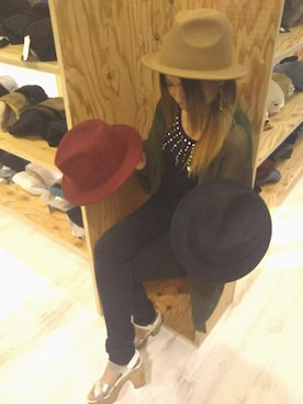 「ハットコーデ」｜「アイテム（デニムパンツ）」を使った、14+ イオンモールつくば店 スタッフさん（レディース・160cm）の秋コーディネート