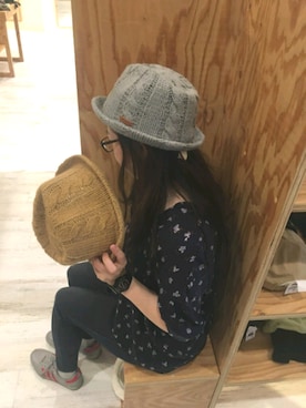 「ハットコーデ」｜「アイテム（デニムパンツ）」を使った、14+ イオンモールつくば店 スタッフさん（レディース・160cm）の秋コーディネート