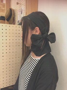 「アイテム（ヘアバンド）」を使った、14+ イオンモールつくば店 スタッフさん（レディース・160cm）の秋コーディネート