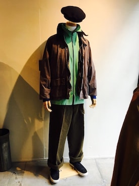 「オイルドジャケット」｜「アイテム（ジャージ）」を使った、AWASEさん（メンズ・175cm）の冬コーディネート