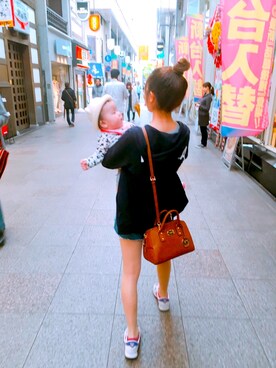 「MICHAEL KORS（マイケルコース）のADELE ミディアム ドームサッチェル（ハンドバッグ、ブラウン系）」を使った、chan7さん（レディース・157cm）の冬コーディネート