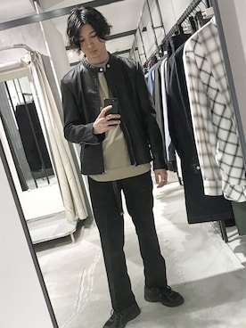 「UNITED TOKYO（ユナイテッドトウキョウ）のアイテム（ライダースジャケット）」を使った、unitedtokyo__ikeさん（メンズ・177cm）の秋コーディネート