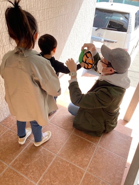 「コーデュロイキャップ」｜「アイテム（アナログ腕時計）」を使った、hikoさん（メンズ・174cm）の冬コーディネート