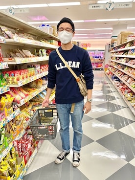 「orslow」｜「アイテム（スウェット）」を使った、hikoさん（メンズ・174cm）の春コーディネート