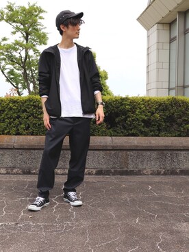 「H&M（エイチ・アンド・エム）のアイテム（Tシャツ/カットソー、ホワイト系）」を使った、kenshiさん（メンズ・171cm）の春コーディネート