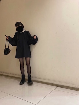 「Dr. Martens（ドクターマーチン）のDr.ﾏｰﾁﾝ　1460　8ホール（ブーツ）」を使った、nさん（レディース・157cm）の冬コーディネート