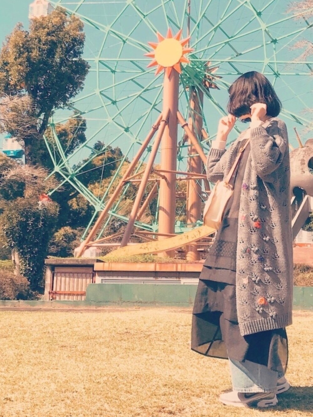 Malle（マル）の「malle オーガンジー 礼拝用エプロンワンピース