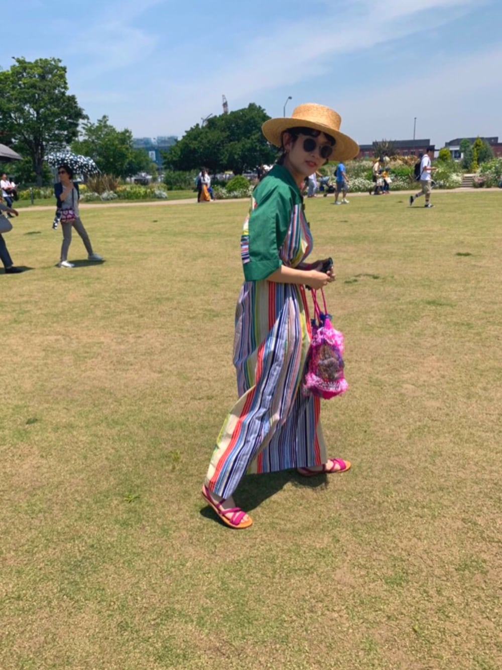 「greenroom、休日スタイル、used」｜「網の店おおやまのアイテム（バッグ、ピンク系）」を使った、endo さん（レディース・162cm）の夏コーディネートの1枚目の写真