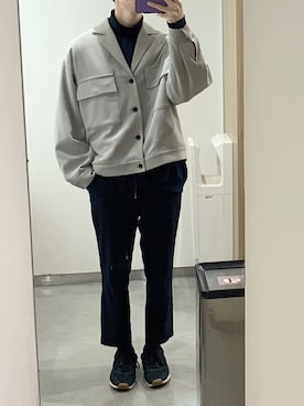 「グレージュ」｜「アイテム（ブルゾン）」を使った、こう。さん（メンズ・174cm）の冬コーディネート