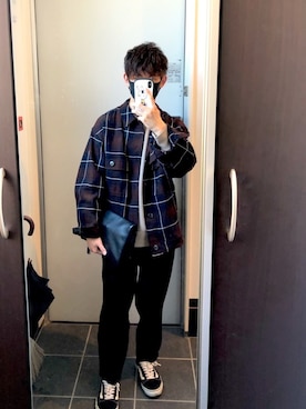 「united arrows」｜「アイテム（ミリタリージャケット）」を使った、SHU_さん（メンズ・167cm）の春コーディネート