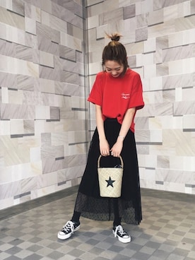 「CONVERSE TOKYO（コンバーストウキョウ）のアイテム」を使った、salahさん（レディース・157cm）の春コーディネート