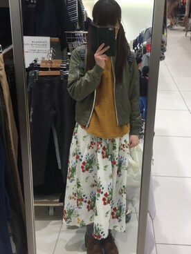 「ベルイエロー」｜「アイテム（ブルゾン）」を使った、Shihoさん（レディース・157cm）の春コーディネート