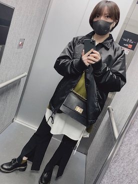 「DIESEL（ディーゼル）のアイテム（ジャケット/アウター、ブラック系）」を使った、liiiiisa30さん（レディース・160cm）の冬コーディネート