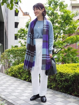 「Joshua Ellis（ジョシュアエリス）の一部別注＜Joshua Ellis（ジョシュア エリス）＞BLACKWATCH ストール†◆（ストール/ショール）」を使った、市川珠萌さん（レディース・162cm）の秋コーディネート